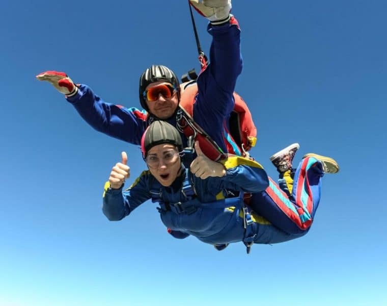 Quel saut en parachute offrir ?